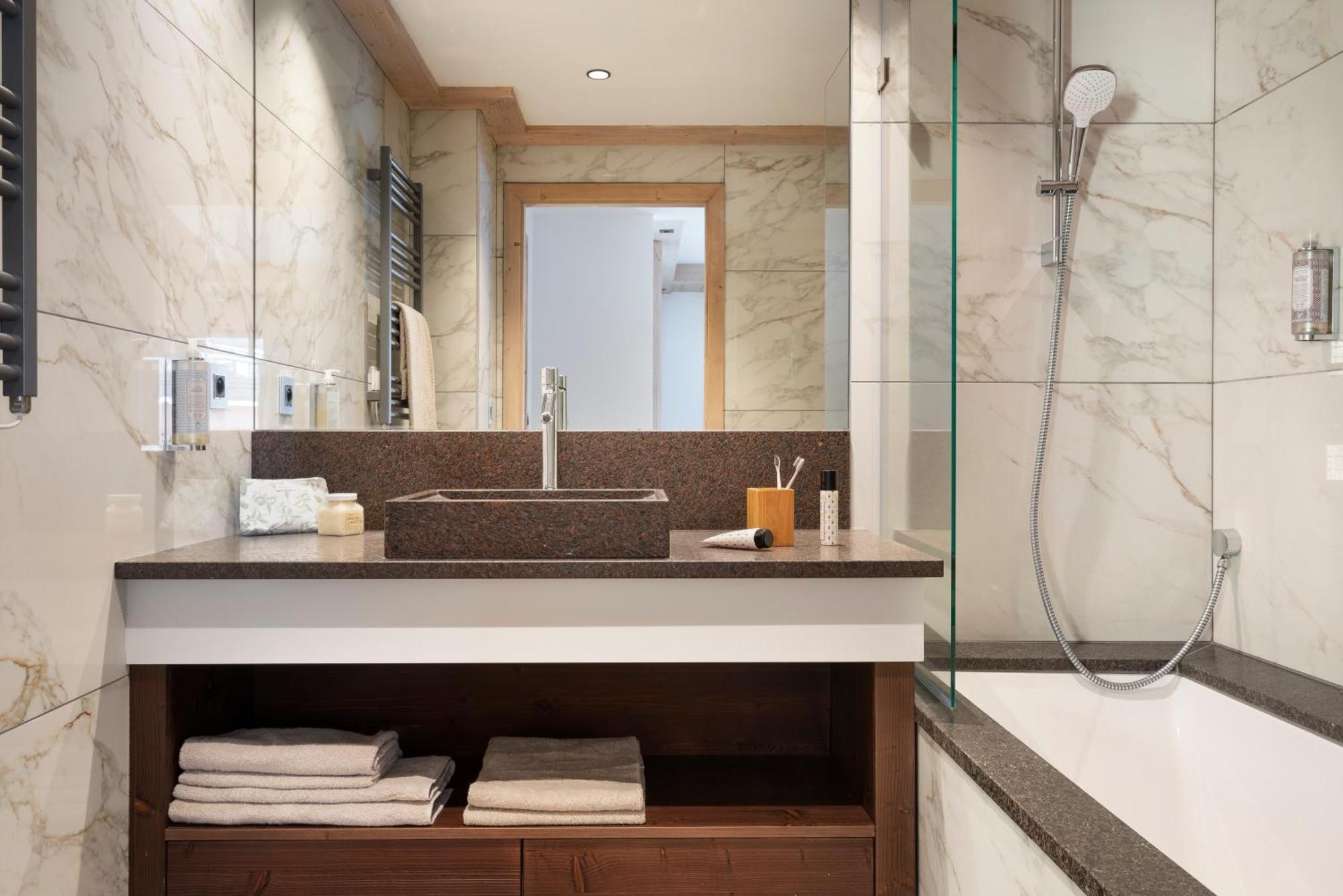 One bedroom apartment Spa Access,1705231693:JPEG